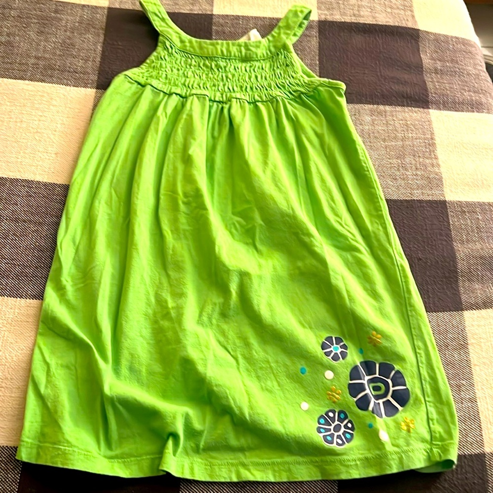 Lime green dress super cute and in good condition